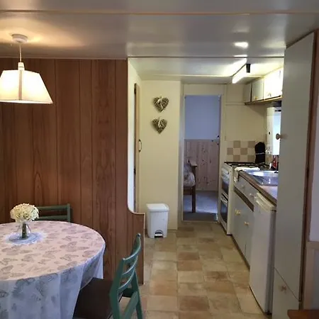 Farm stay Dernacally Cabin Carrigans (Donegal)